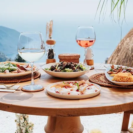 酒店 La Lucci Fethiye *