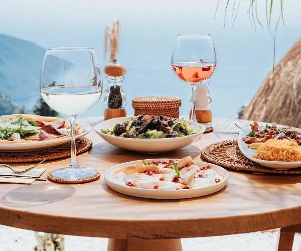 Отель La Lucci Fethiye *